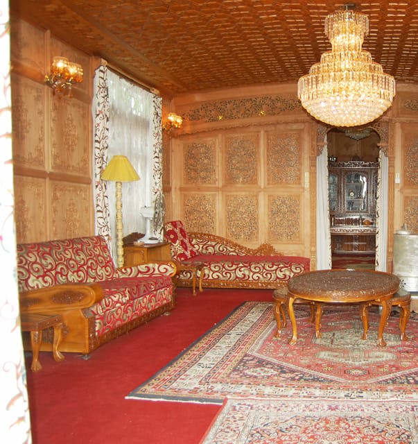 Helen of Troy Houseboat
